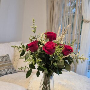 arreglo 6 rosas rojas king size